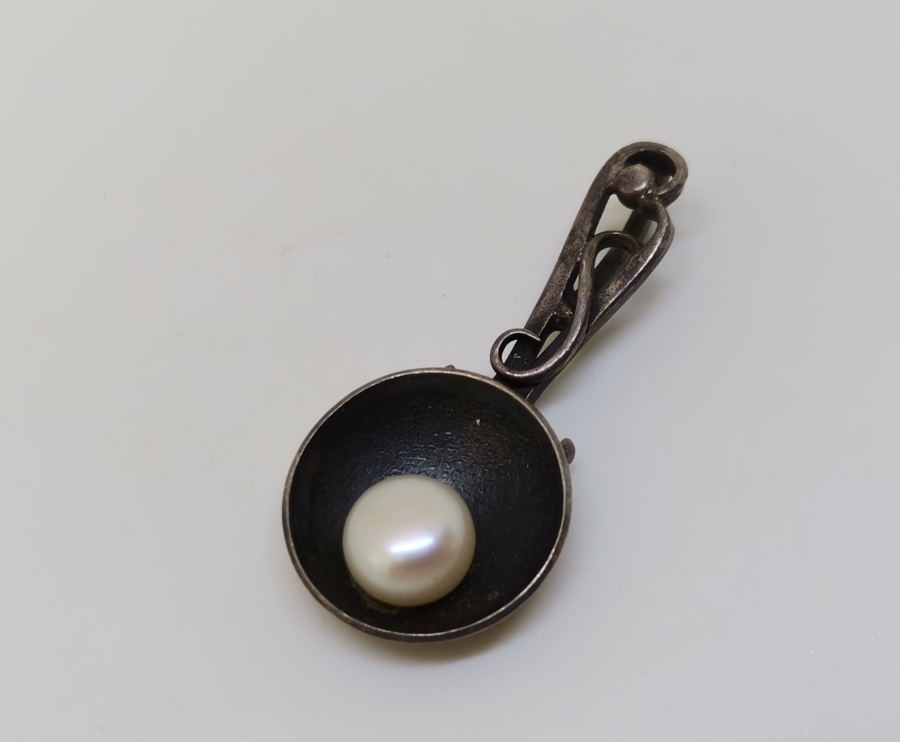 ÖZEL YAPIM İNCİLİ KOLYE UCU