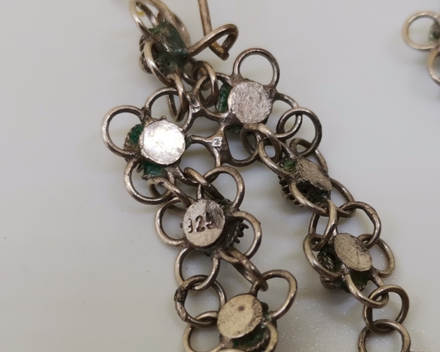 GÜHERZE İŞÇİLİKLİ EL YAPIMI ANTİKA KÜPE