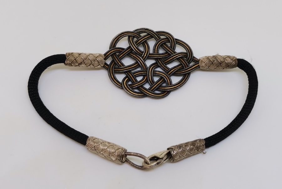 TRABZON İŞİ HASIR ÖRME İŞÇİLİKLİ ÖZEL YAPIM GÜMÜŞ BİLEKLİK