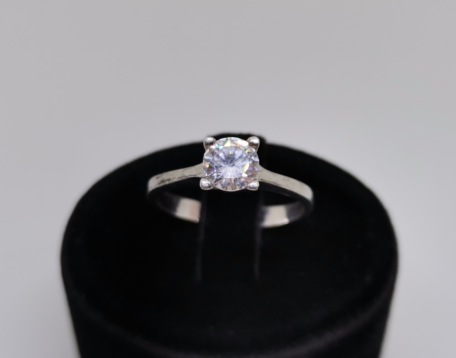 ÜZERİNDE MARGAZİT TAŞ BULUNAN TEK TAŞ GÜMÜŞ YÜZÜK