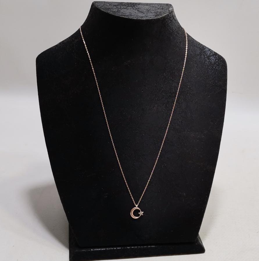 ÜZERİ MARGAZİT TAŞLARLA SÜSLÜ AY YILDIZ FORMUNDA YAPILMIŞ GÜMÜŞ KOLYE UCU