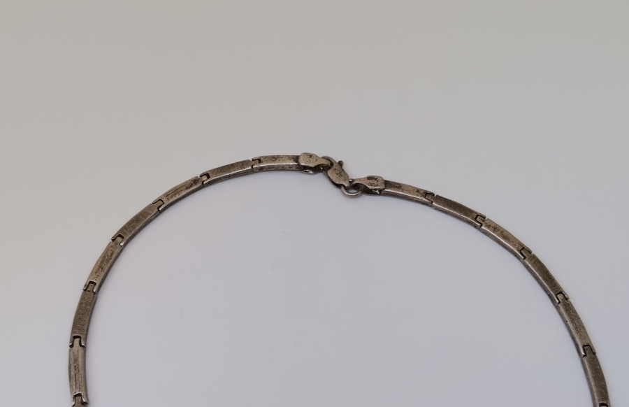 ÜZERİ MARGAZİT TAŞLI GÜMÜŞ GERDANLIK