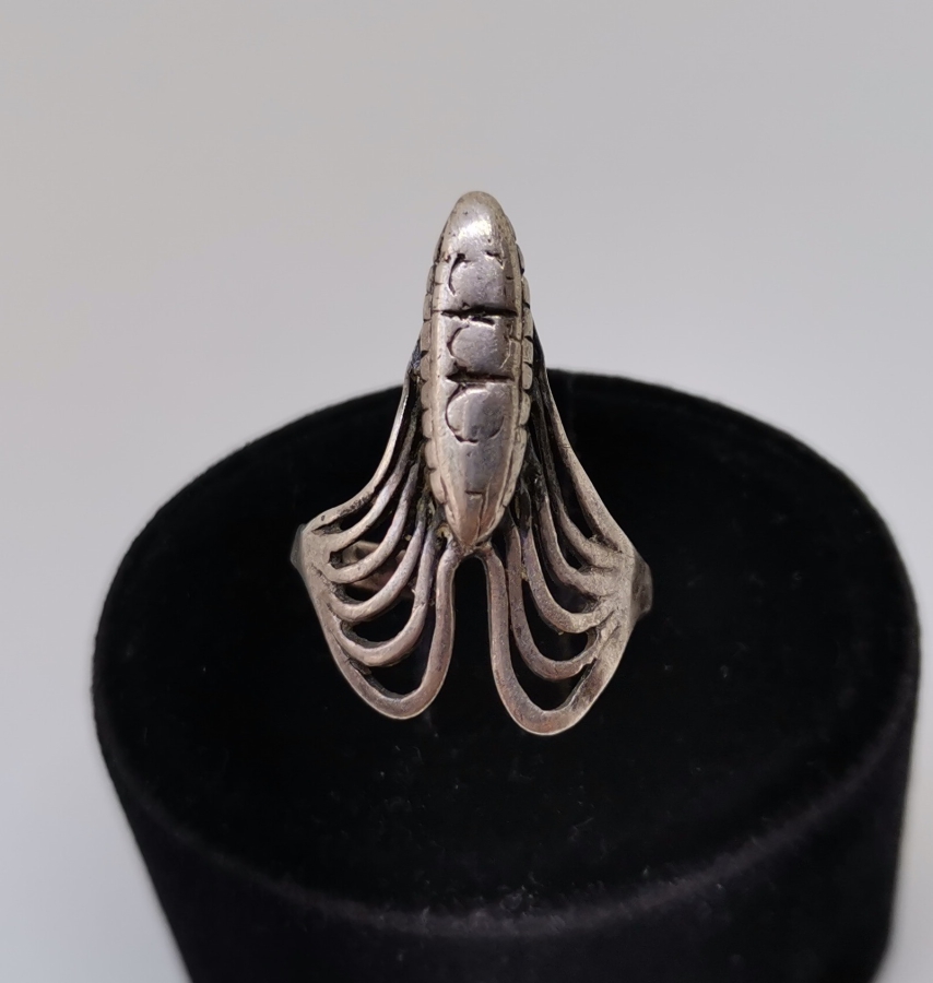 ÖZEL YAPIM SANATÇI DAMGALI GÜMÜŞ YÜZÜK