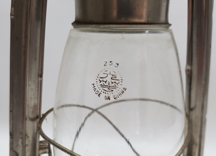 ÇİL KONDİSYONDA ANTİKA GEMİCİ FENERİ