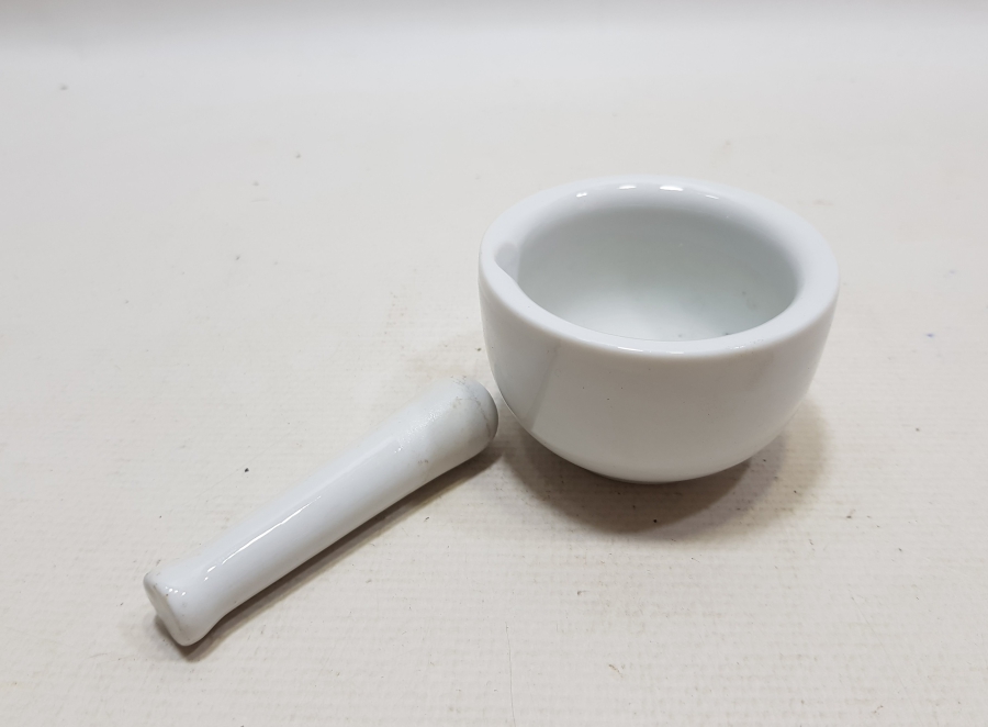 OSMANLI DÖNEMİ PORSELENDEN MAMUL ECZACI HAVANI