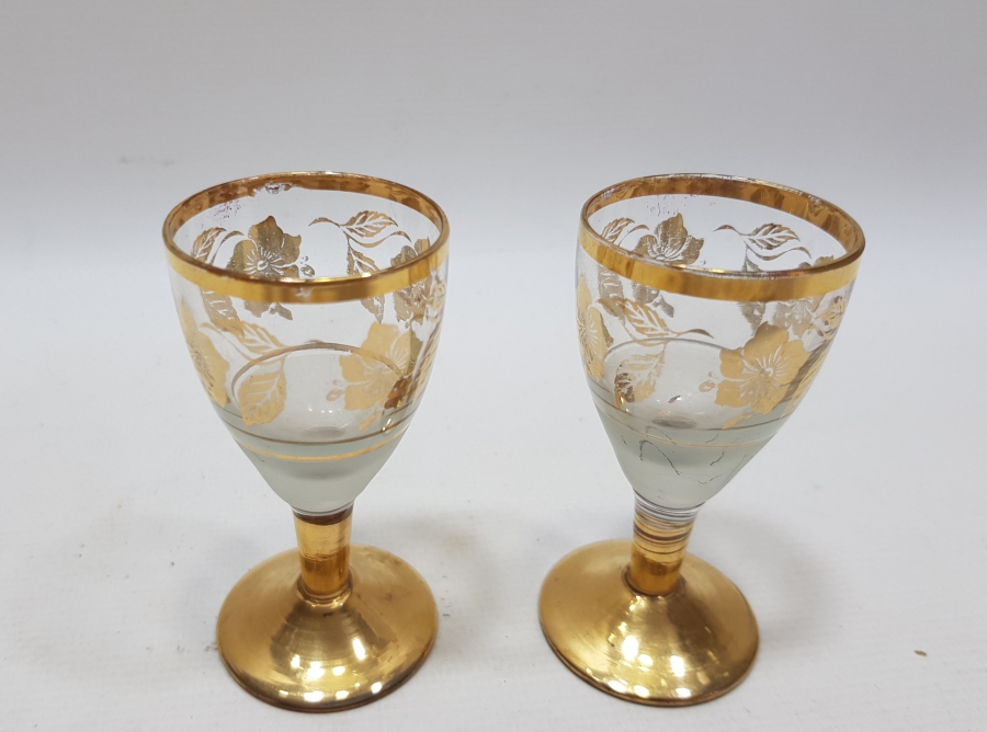 ÜZERİ ALTIN VARAKLI ANTİKA ÇİFT BURSA İŞİ ŞIRA BARDAĞI