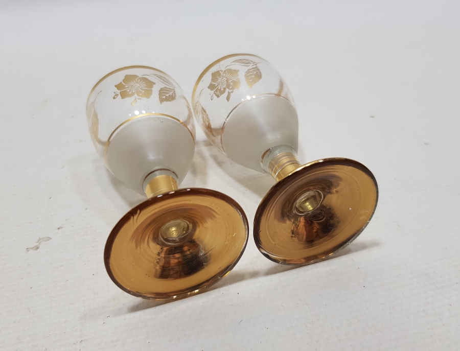 ÜZERİ ALTIN VARAKLI ANTİKA ÇİFT BURSA İŞİ ŞIRA BARDAĞI