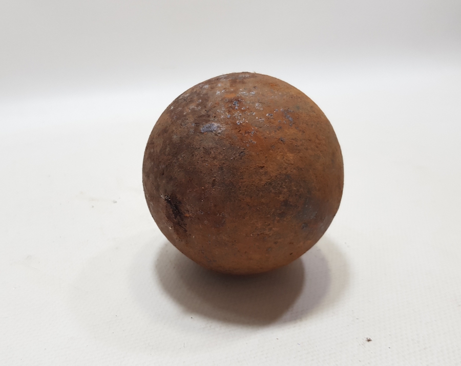 OSMANLI DÖNEMİ GEMİ TOPLARINDA KULLANILAN ÇOK NADİR TOP GÜLLESİ