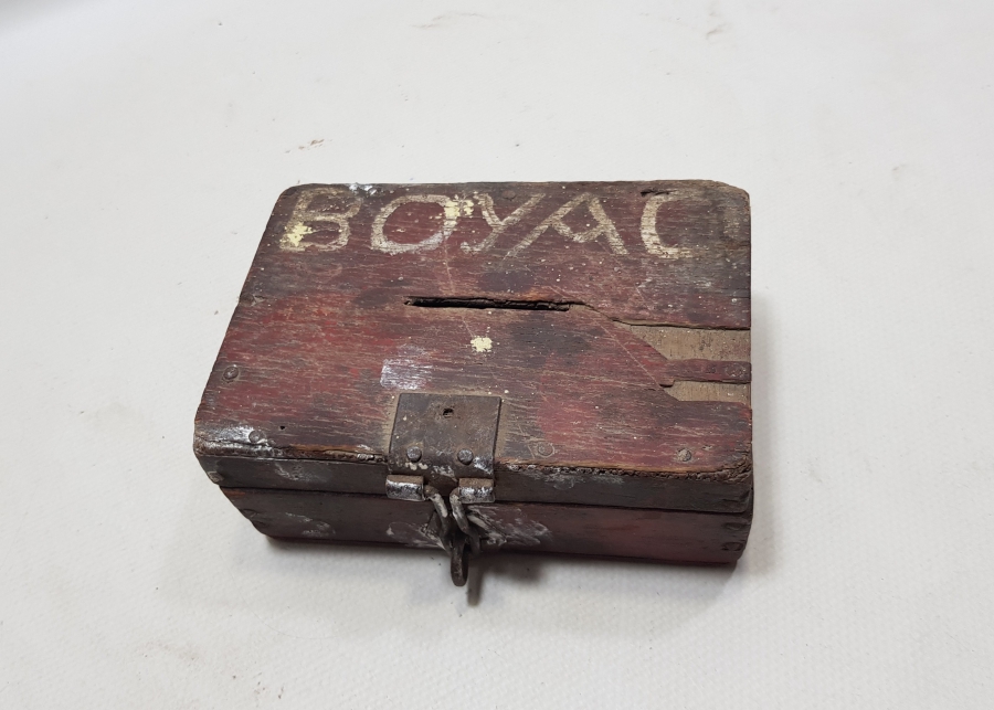 ANTİKA BOYACI PARA KUTUSU