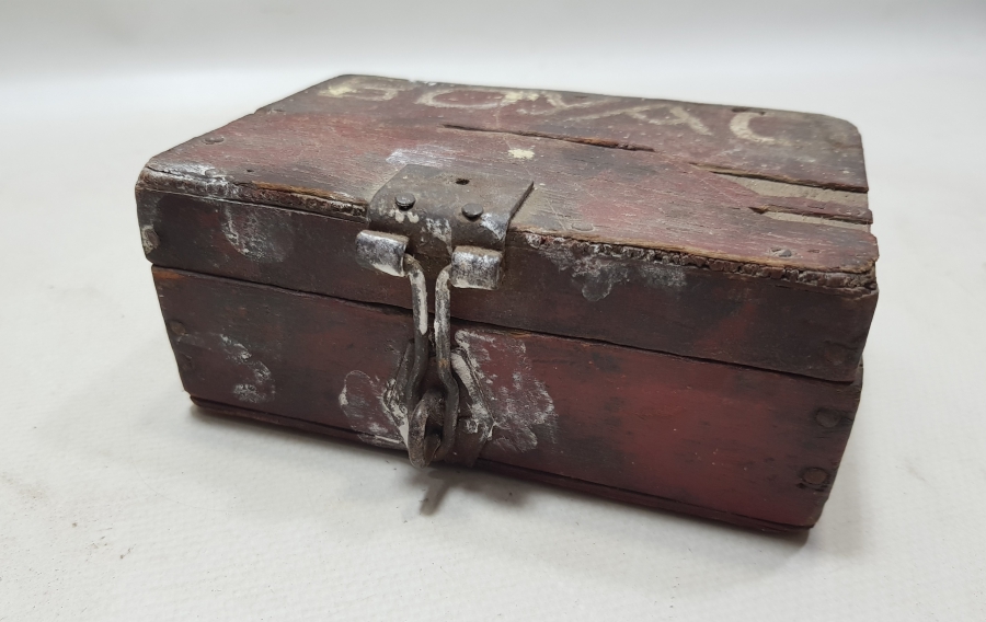 ANTİKA BOYACI PARA KUTUSU