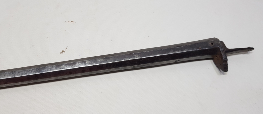 ÜZERİ İŞLEMELİ VE USTA DAMGALI ŞEŞHANE MODEL OSMANLI DÖNEMİ KALE TÜFEĞİ NAMLUSU