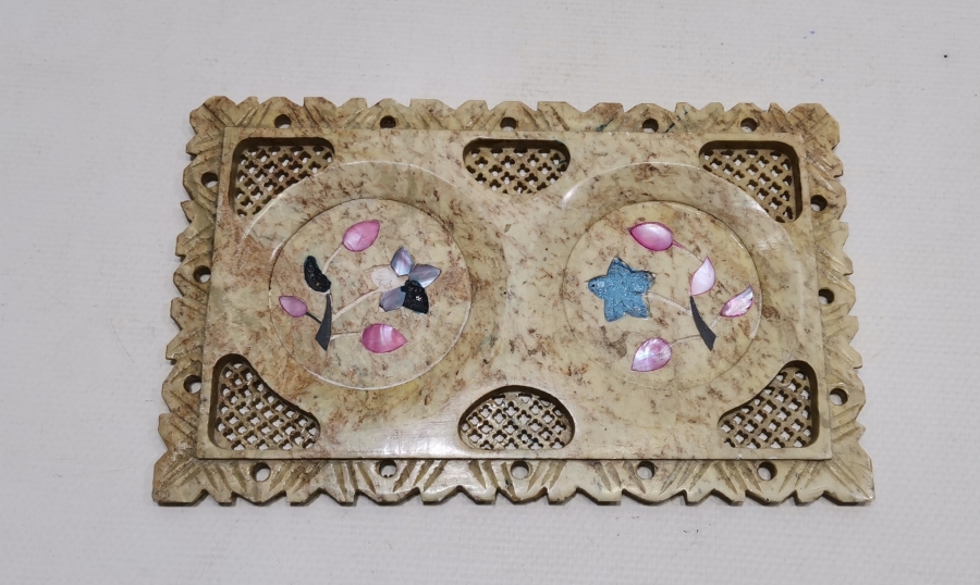 DOĞAL TAŞ ÜZERİ SEDEF ÇAKMA İŞÇİLİKLİ NADİR ANTİKA MİNİ KAHVE TEPSİSİ