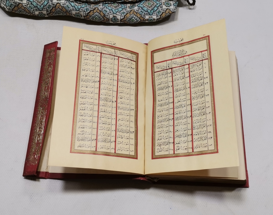 ORİJİNAL KABINDA ANTİKA KUR'AN-I KERİM