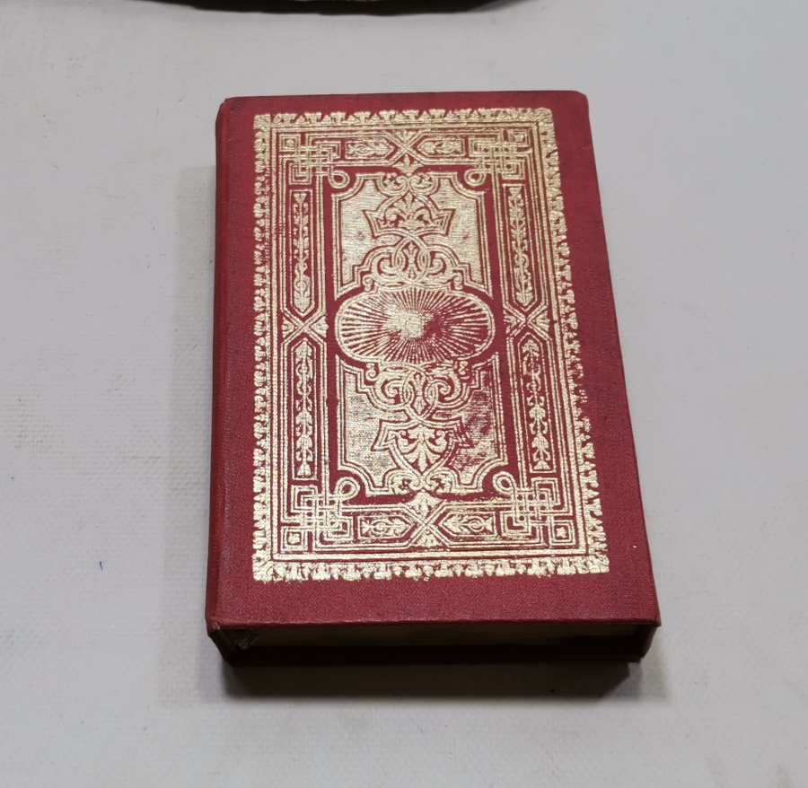 ORİJİNAL KABINDA ANTİKA KUR'AN-I KERİM