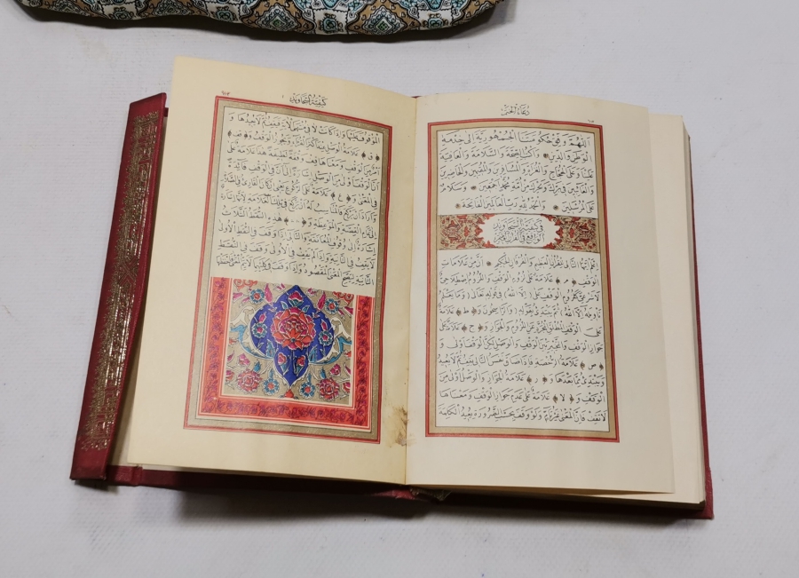 ORİJİNAL KABINDA ANTİKA KUR'AN-I KERİM