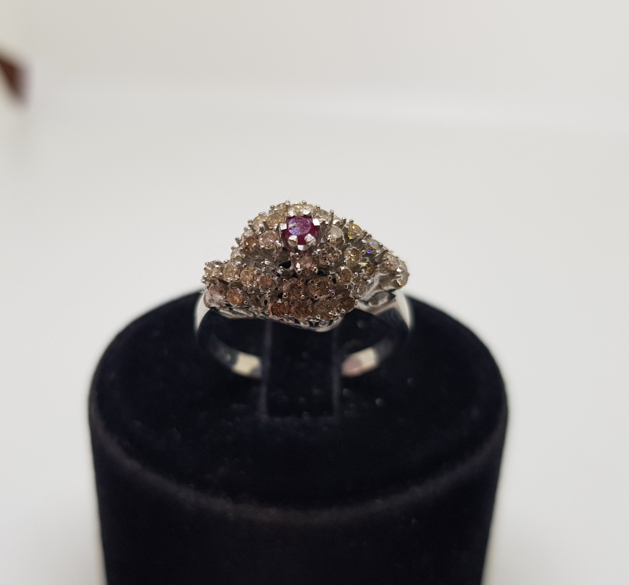 YAKUT TAŞLI BÜYÜK SALYANGOZ MODELİ YÜZÜK