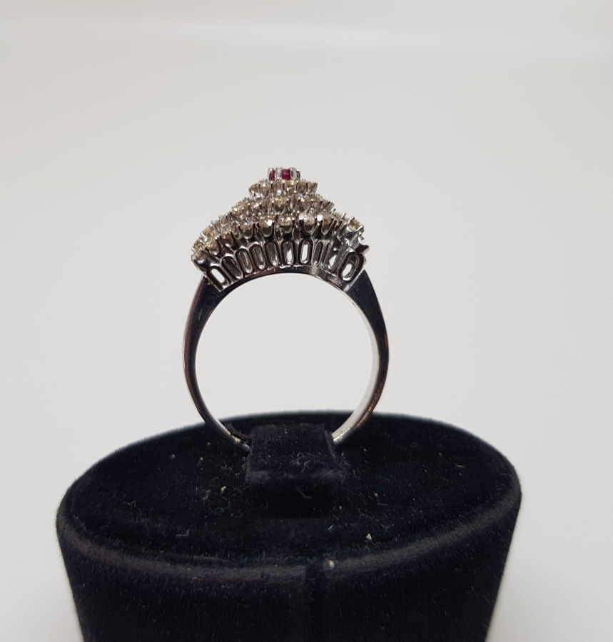 YAKUT TAŞLI BÜYÜK SALYANGOZ MODELİ YÜZÜK