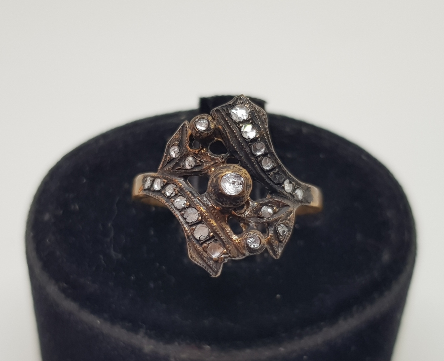 ELMAS TAŞLI GİRİT MODELİ YÜZÜK