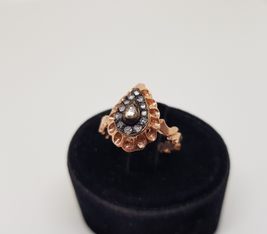 DAMLA MODEL ELMAS TAŞLI YÜZÜK