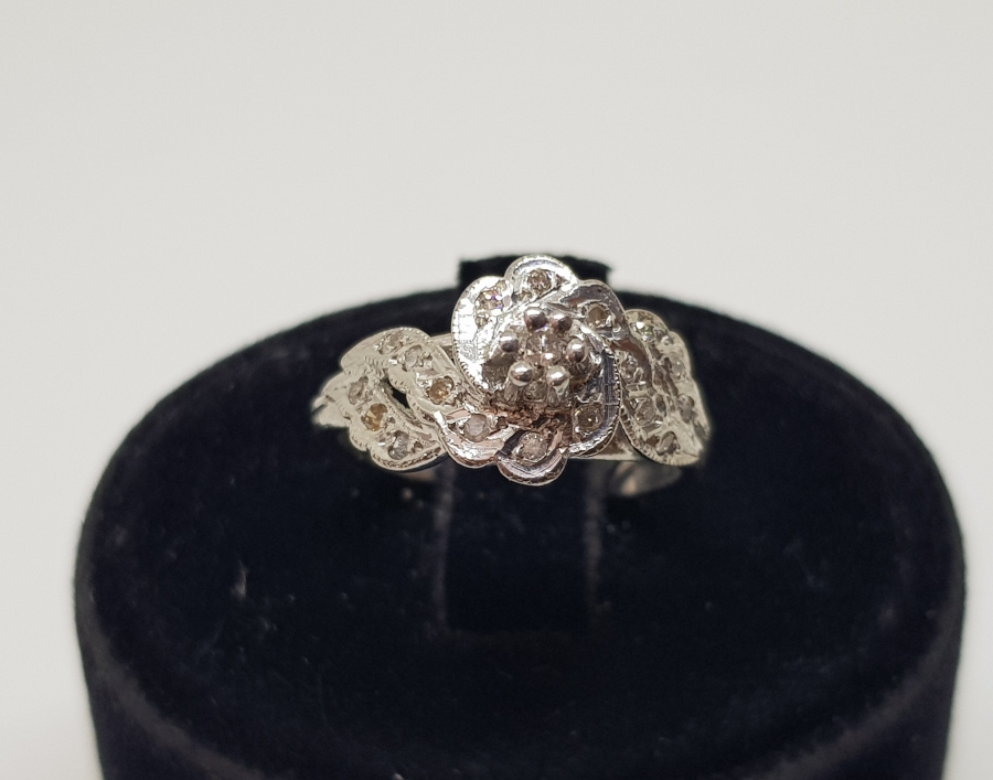 ELMAS TAŞLI MİNİ KUBBELİ MODEL YÜZÜK