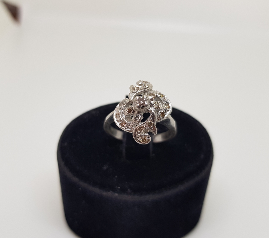 BROWN PIRLANTA TAŞLI YÜZÜK