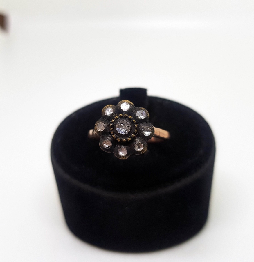 ELMAS TAŞLI PAPATYA YÜZÜK