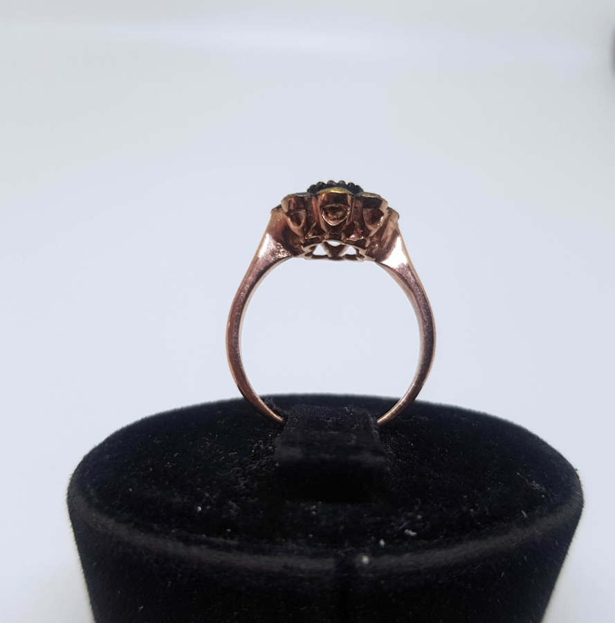 ELMAS TAŞLI PAPATYA YÜZÜK