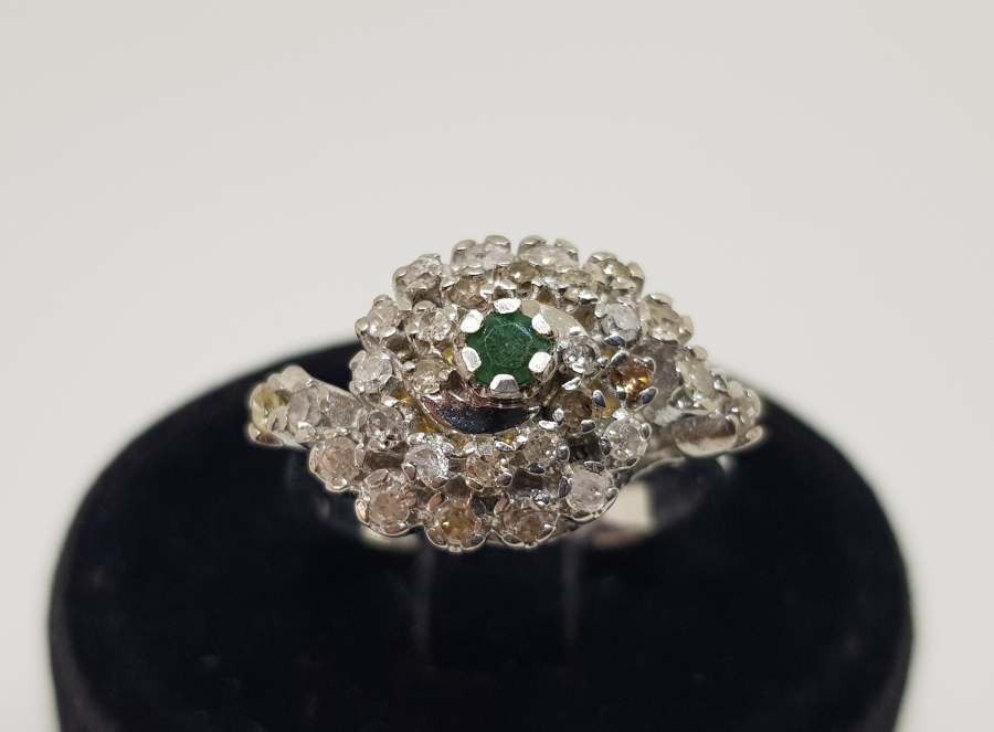 SARMAL MODEL PIRLANTA YÜZÜK