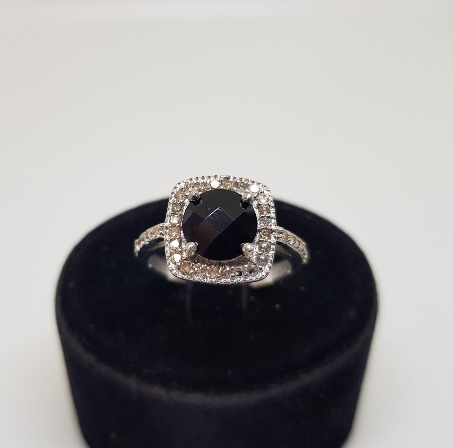 FASETA KESİMLİ SİTRİN VE PIRLANTA TAŞLI YÜZÜK