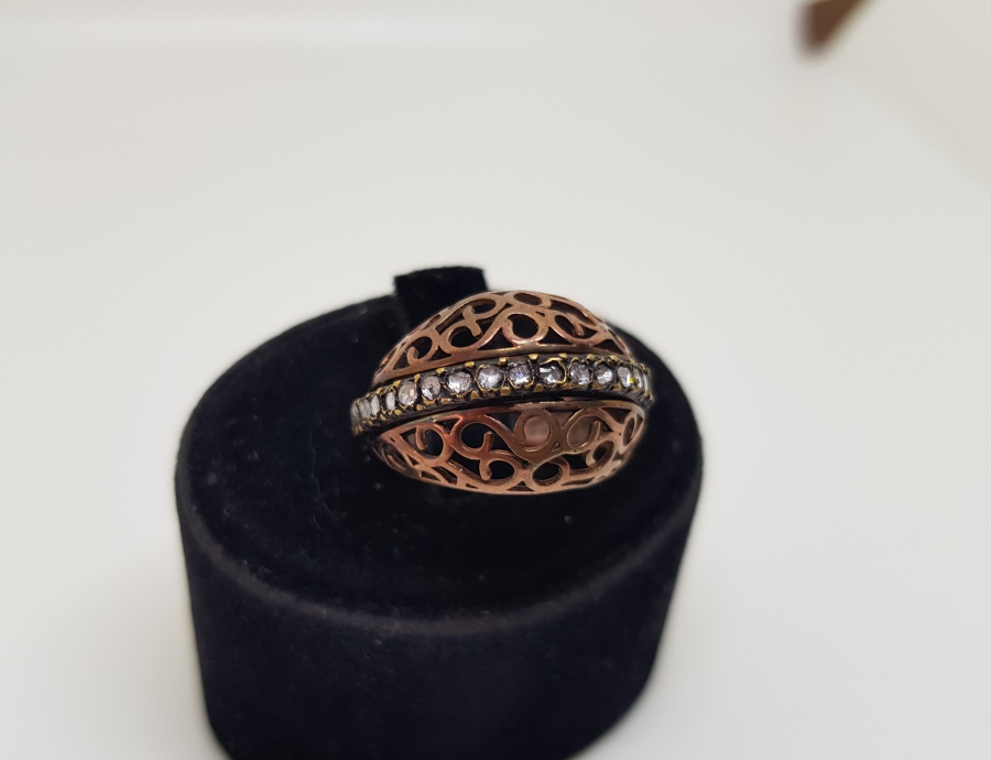 YARIM TUR MODEL TESTERE İŞÇİLİKLİ ELMAS TAŞLI YÜZÜK