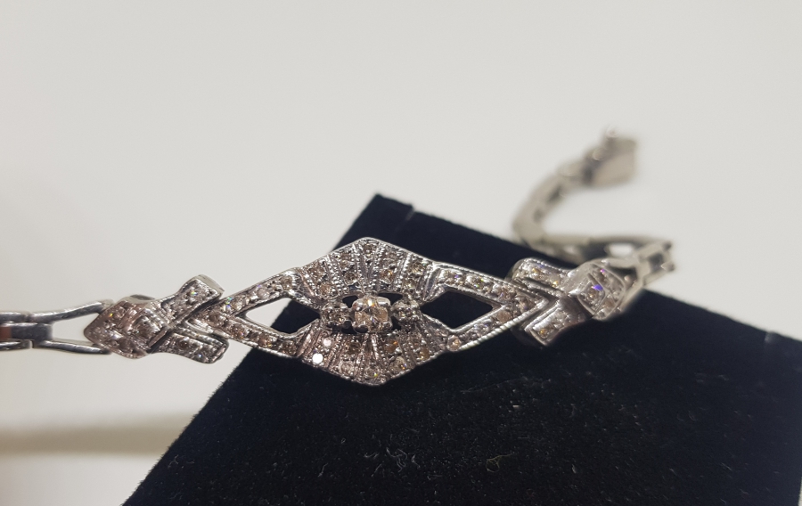 PIRLANTA TAŞLI BİLEKLİK