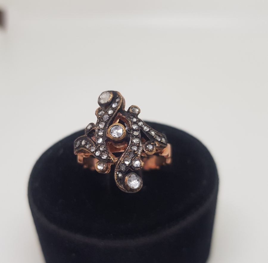 NAZAR İÇİN YAPILMIŞ ELMAS TAŞLI YÜZÜK