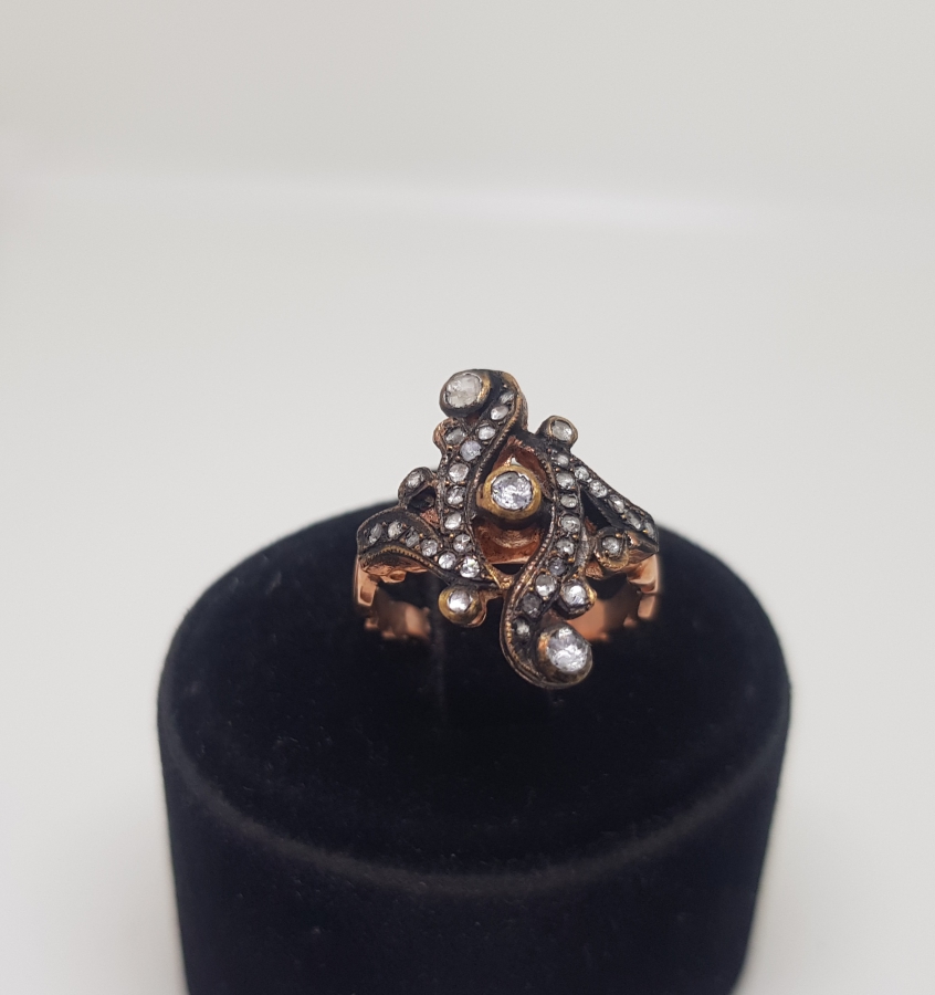 NAZAR İÇİN YAPILMIŞ ELMAS TAŞLI YÜZÜK