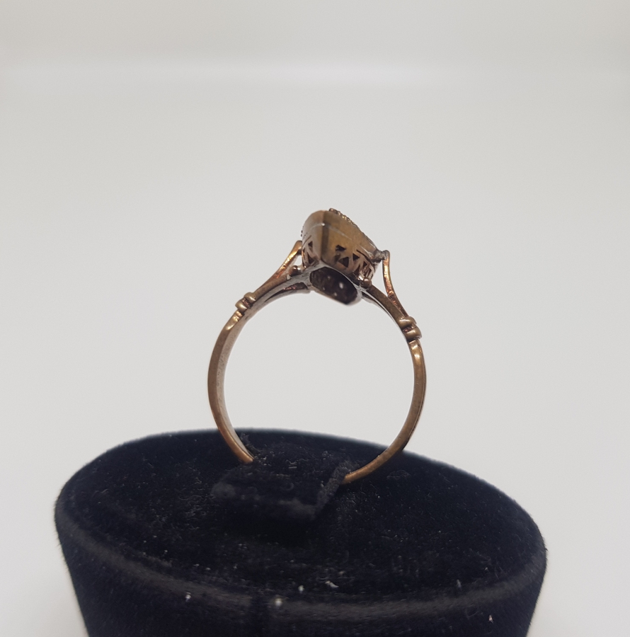 BÜYÜK MEKİK MODEL ELMAS TAŞLI YÜZÜK