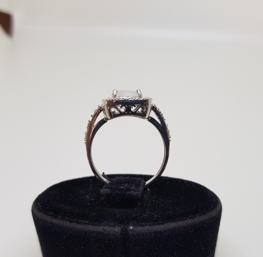 DUMANLI KUVARZ VE PIRLANTA TAŞLI YÜZÜK