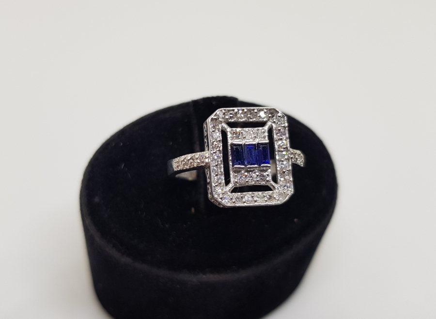 SAFİR VE PIRLANTA TAŞLI BAGET MODEL YÜZÜK