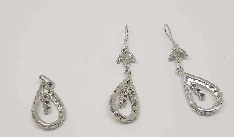 DAMLA MODEL PIRLANTA TAŞLI KOLYE KÜPE SETİ