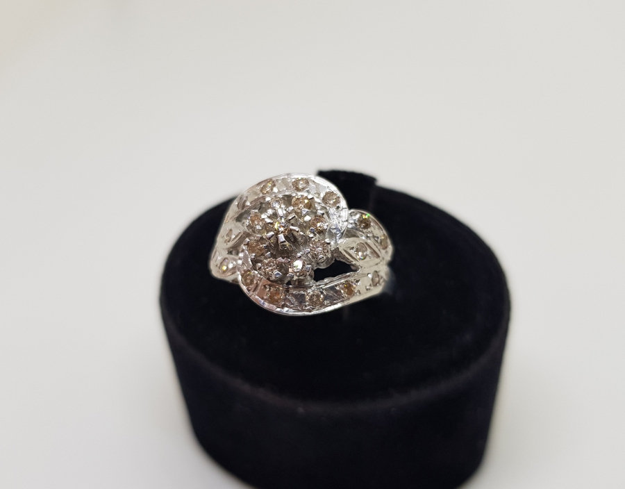 BROWN PIRLANTA TAŞLI SALYANGOZ MODEL YÜZÜK