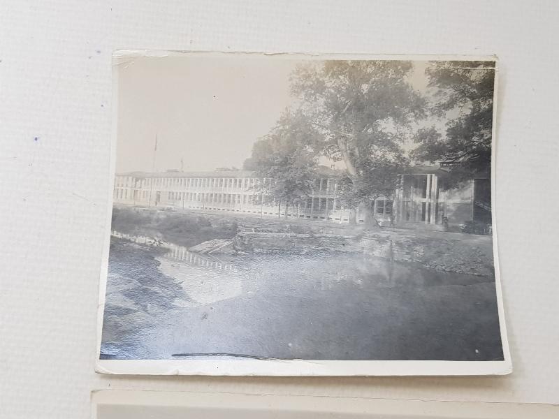 İKİ ADET FOTOĞRAF