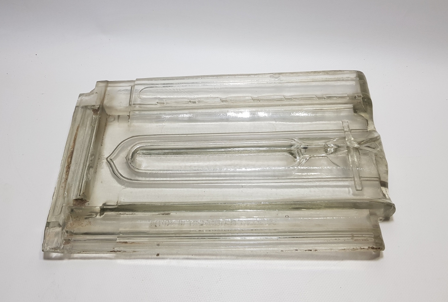 OSMANLI DÖNEMİ ÇEKOSLAVAK YAPIMI CAM KİREMİT