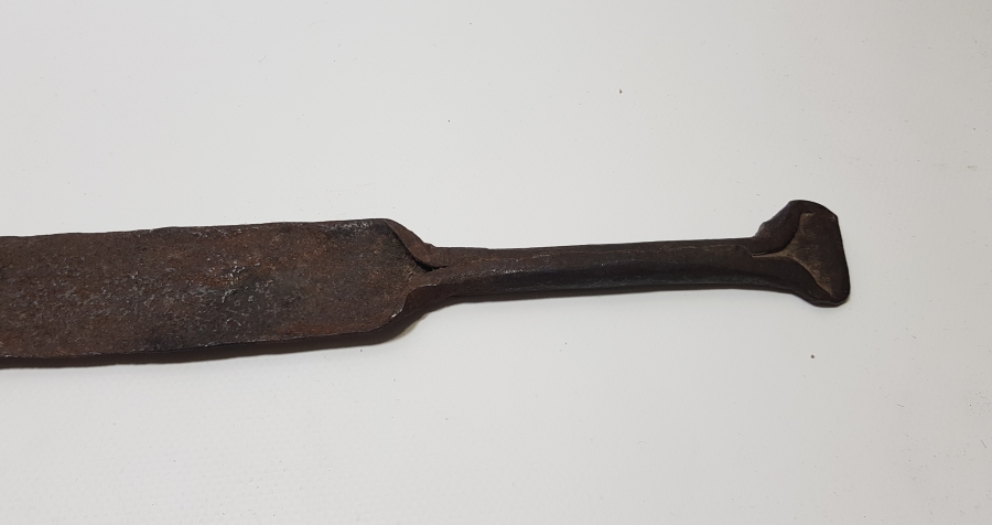 ÜZERİ OSMANLICA YAZILI EL DÖVME DEMİRDEN MAMUL ÇERKES İŞİ ÇOK NADİR ÇERKES EĞİTİM KAMASI