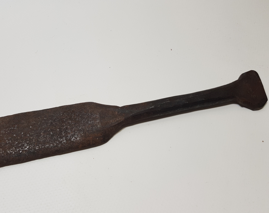 ÜZERİ OSMANLICA YAZILI EL DÖVME DEMİRDEN MAMUL ÇERKES İŞİ ÇOK NADİR ÇERKES EĞİTİM KAMASI