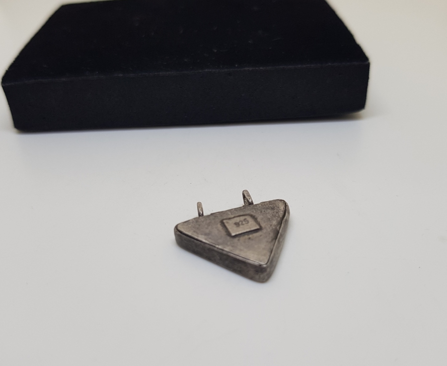 ÜZERİNDE OSMANLI TUĞRASI BULUNAN GÜMÜŞ CEVŞEN-İ KEBİR