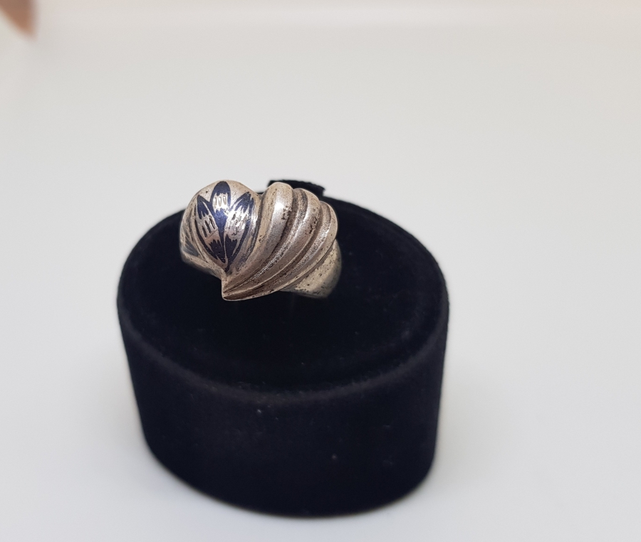 ÜZERİ SAVAT İŞÇİLİKLİ VAN İŞİ GÜMÜŞ YÜZÜK