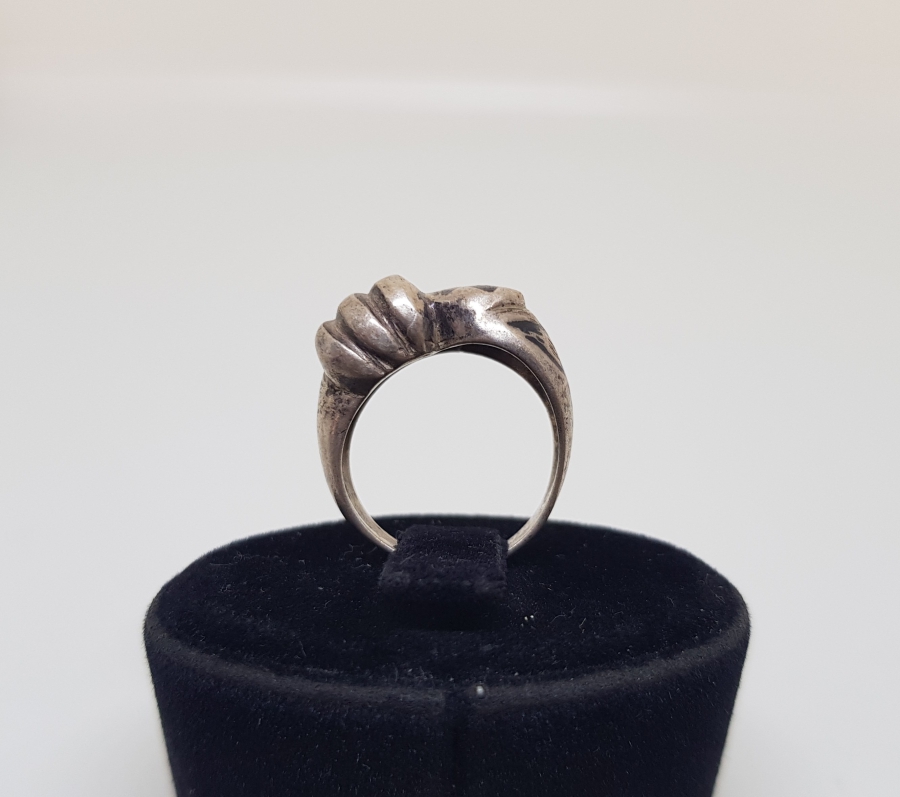 ÜZERİ SAVAT İŞÇİLİKLİ VAN İŞİ GÜMÜŞ YÜZÜK