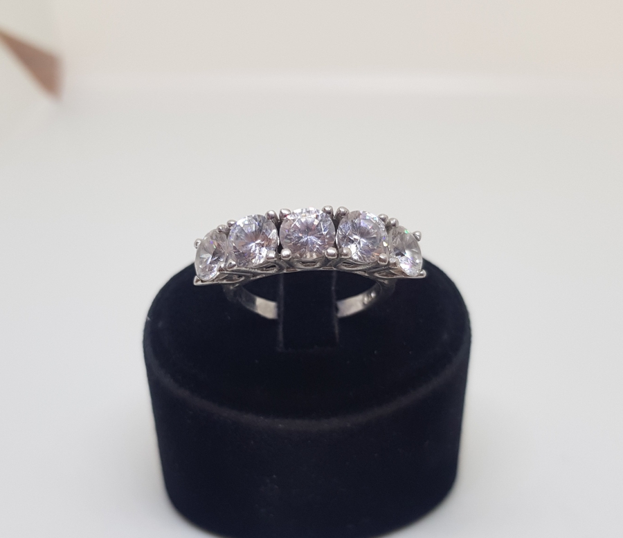 ÜZERİ MARGAZİT TAŞLI BEŞTAŞ MODEL GÜMÜŞ YÜZÜK