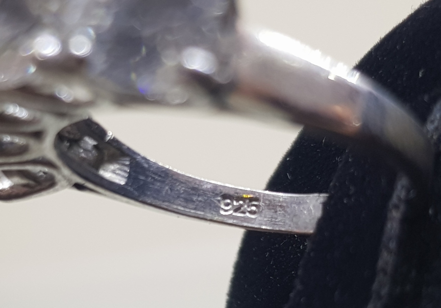 ÜZERİ MARGAZİT TAŞLI BEŞTAŞ MODEL GÜMÜŞ YÜZÜK