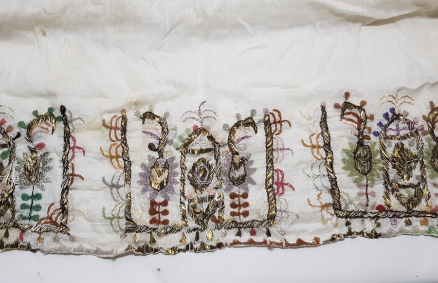 OSMANLI DÖNEMİ GÜMÜŞ SIRMA İŞÇİLİKLİ YAĞLIK