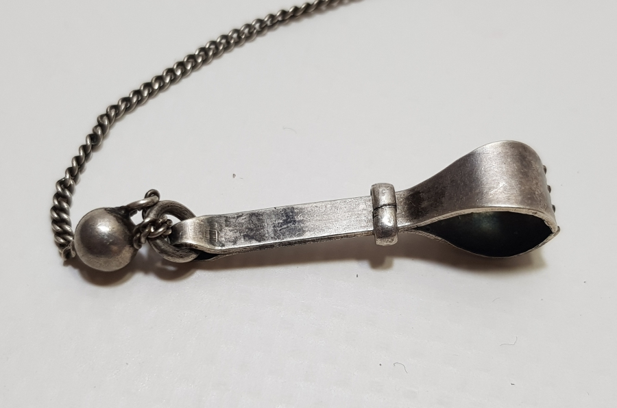 ÇOK NADİR GÜMÜŞTEN MAMUL AVRUPA SİGARA TUTMACI