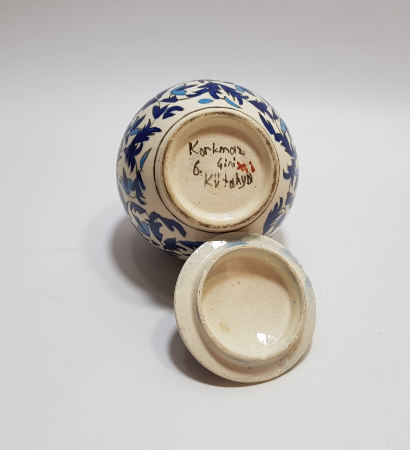 KÜTAHYA İŞİ EL BOYAMA ANTİKA KAPAKLI KAVANOZ